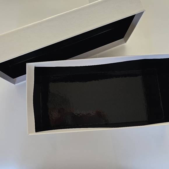 Authentic Givenchy Shoe Box - Picture 2 of 8